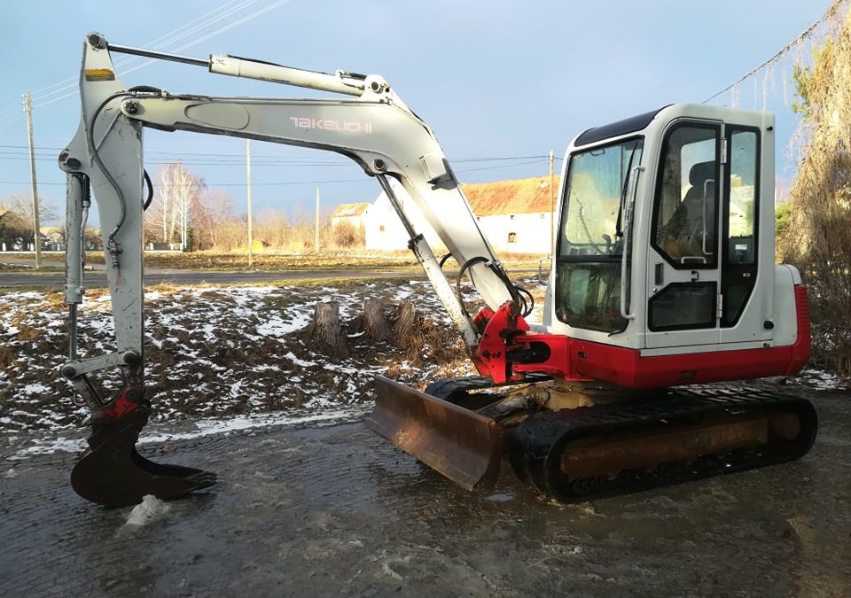 Minikoparka Takeuchi TB 125